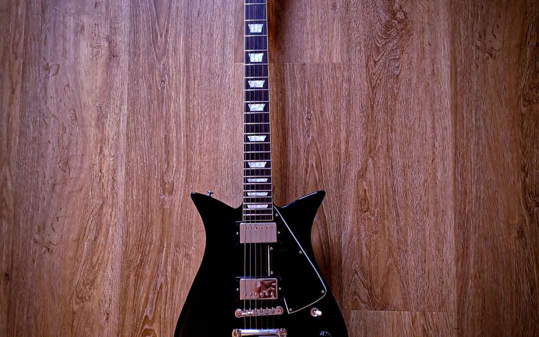 Gibson Theodore Standard Ebony